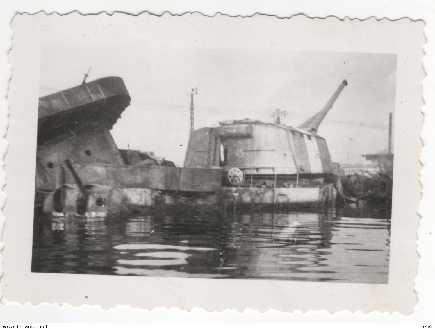 ° 83 ° TOULON ° Sabordage De La Flotte Française Le 27/11/1943 ° Photos Prises Le 17/11/1943 ° Lot 10 Photos ° - Toulon