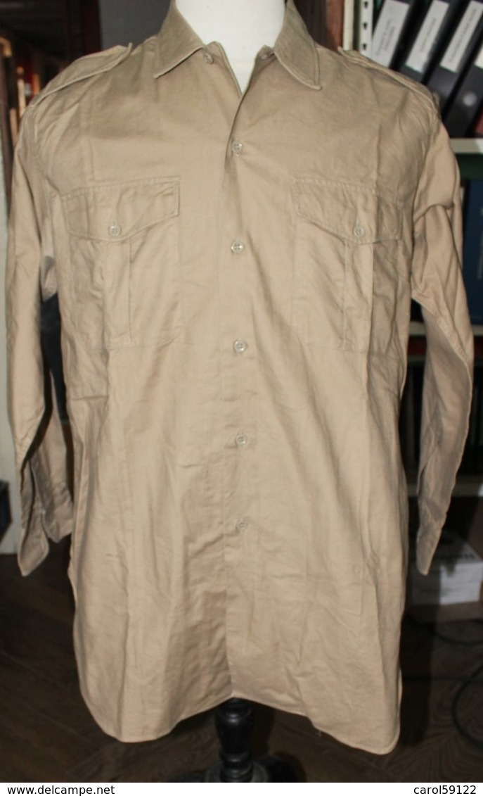 Chemise - Uniformen