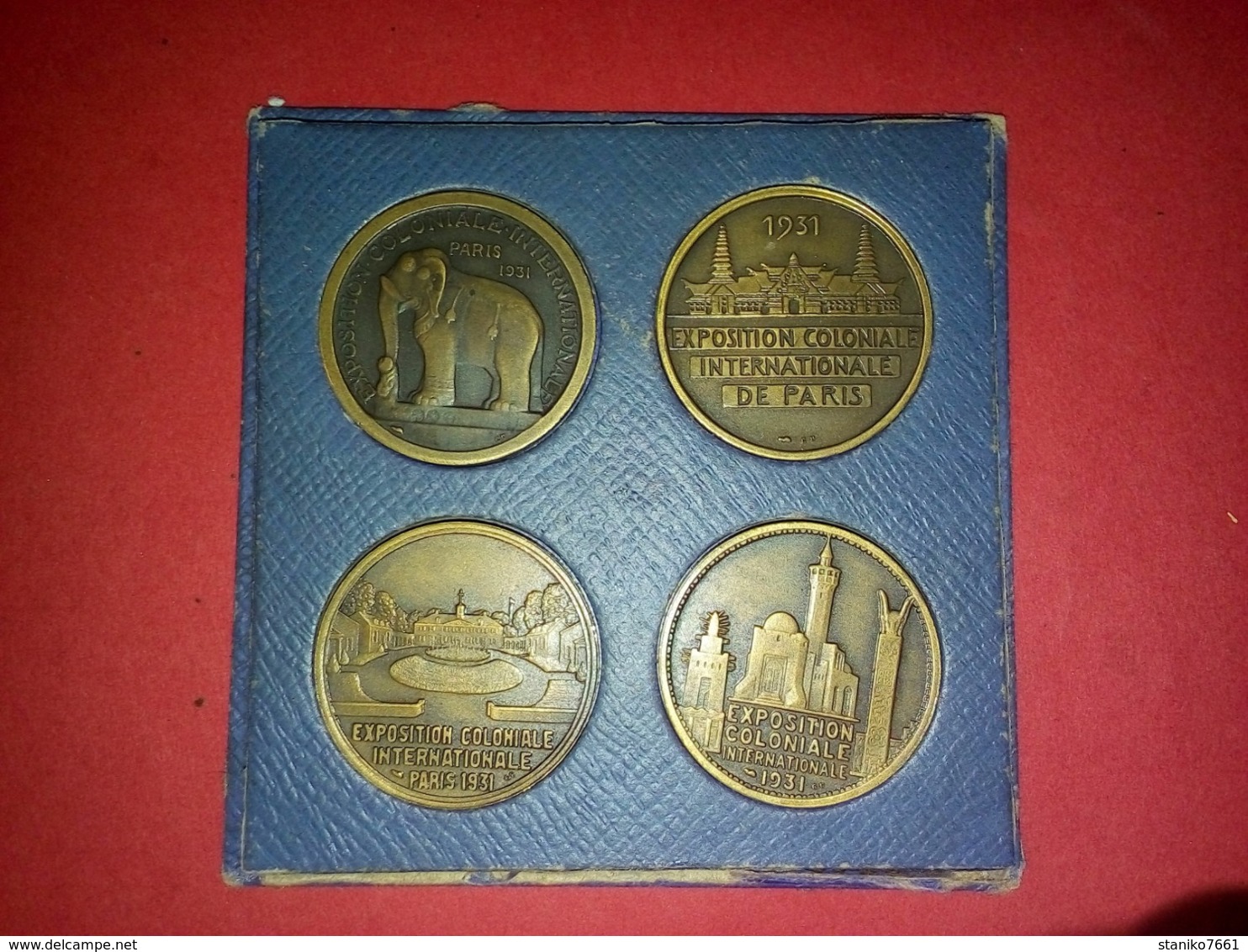 SUPERBE LOT DE 4 MÉDAILLES CUIVRE AMÉRIQUE AFRIQUE OCÉANIE ASIE PAR 1931 PARIS EXPOSITION COLONIALE INTERNATIONALE - Autres & Non Classés