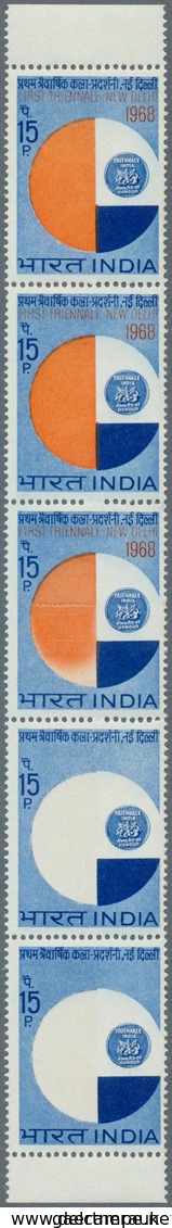 Indien: 1968, 15p. Art Exhibition, Vertical Strip Of Five With Slevedge At Top/at Base, Lower Two St - Andere & Zonder Classificatie