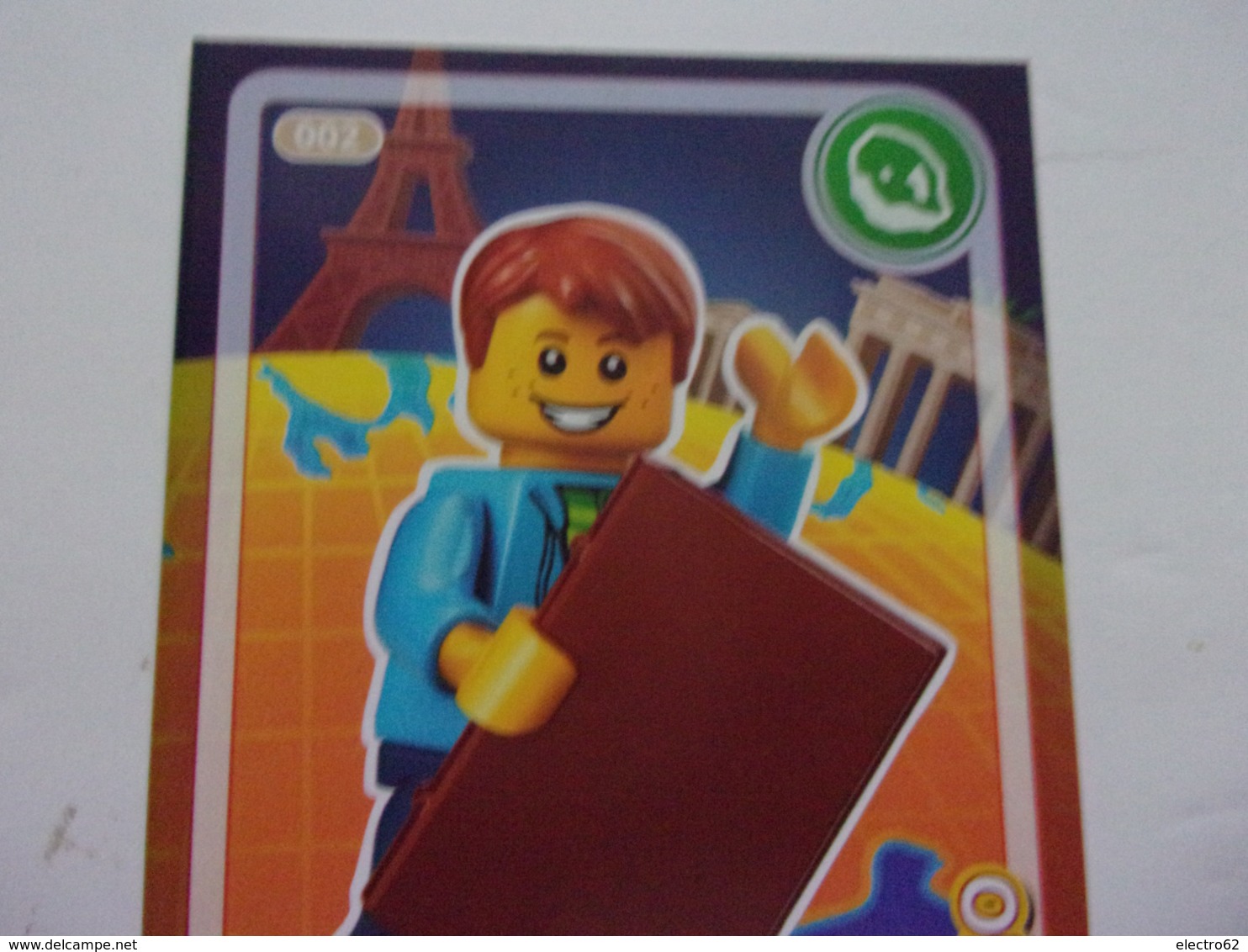 Carte LEGO AUCHAN CREE TON MONDE N°2 Hugo - Autres & Non Classés