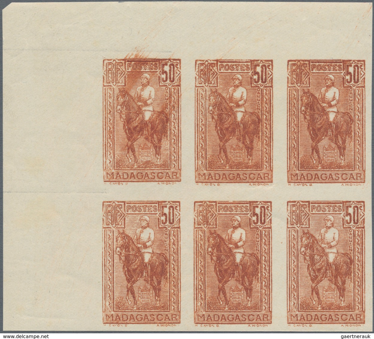 Madagaskar: 1931, Gouverneur Gallieni definitives complete set of five in IMPERFORATE blocks of six
