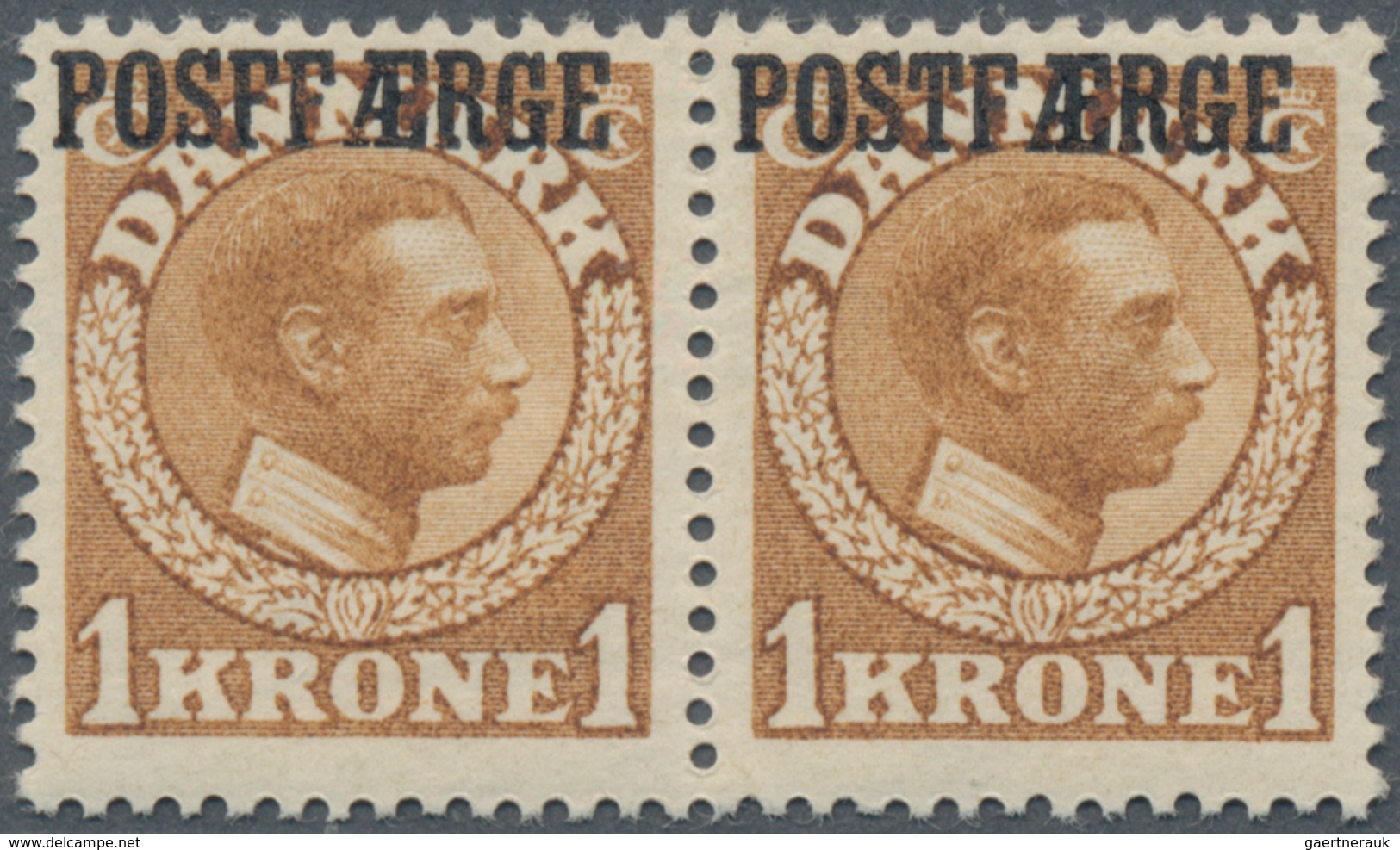 Dänemark - Postfähremarken: 1919 1k. Yellow-brown Horizontal Pair, Left-hand Stamp With Overprint Er - Andere & Zonder Classificatie