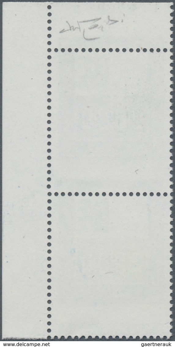 Italien: 1979, 2000 L Vertical Pair Without The Effigy And With Very Displaced Horizontal Perforatio - Gebraucht