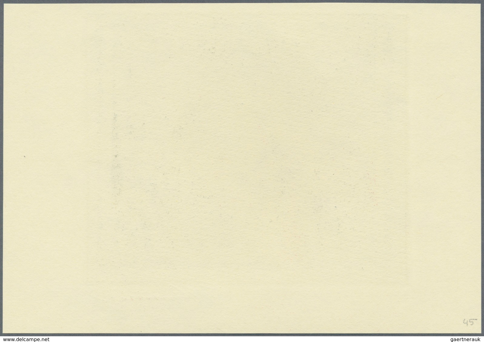 China - Volksrepublik - Ganzsachen: 1970/73, "paper cut" envelope 10 f. carmine uprated 2 f. (strip-