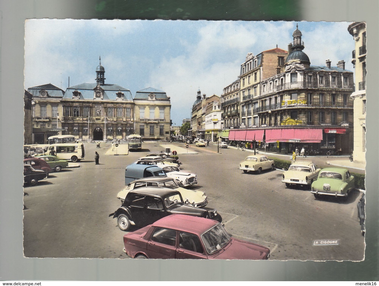 CP - 10 - Troyes - Place Du Maréchal Foch - Voitures Citroën DS, Traction, Autobus - Troyes