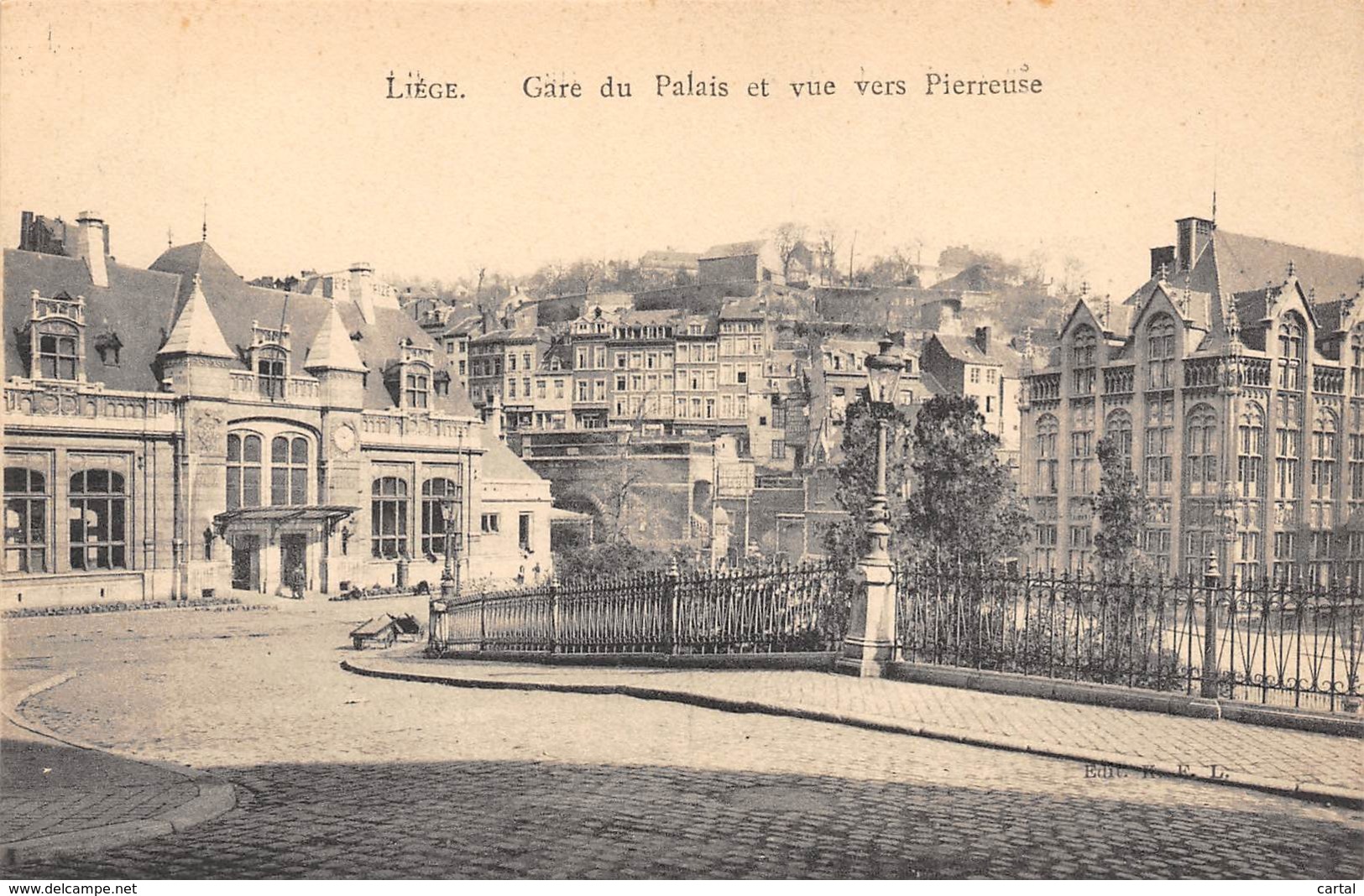 LIEGE - Gare Du Palais Et Vue Vers Pierreuse - Liege