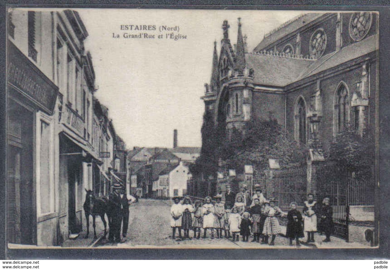 Carte Postale 59. Estaires  La Grand'Rue Et L'église Trés Beau Plan - Autres & Non Classés