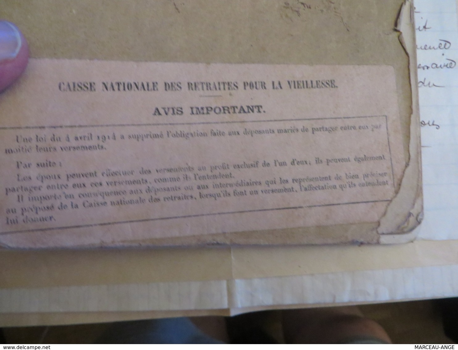 LOT DE VIEUX PAPIERS DIVERS VRAIMENT A VOIR ET A ETUDIER SUPER,lire description