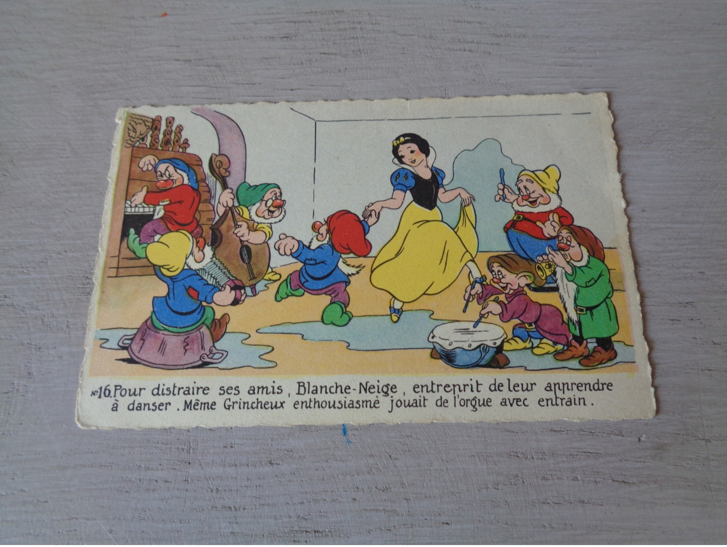 Carte ( 447 ) Fantaisie  Fantasie  Thème : Disney   Blanche Neige  Sneeuwwitje  7 Dwergen  Nains ( Nain ) - Disneyworld