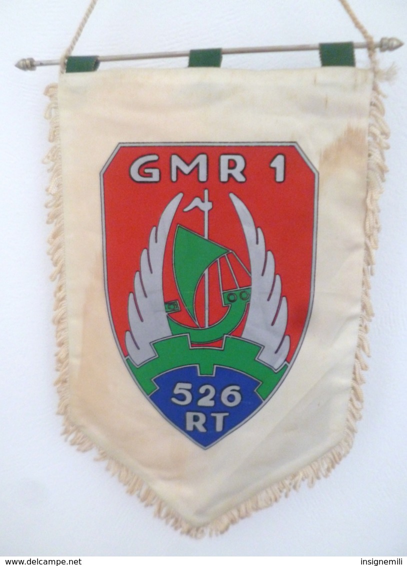 FANION 526° RT REGIMENT DU TRAIN GMR 1 - Drapeaux