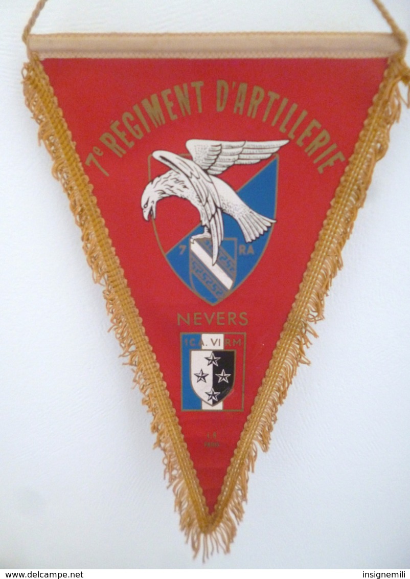 FANION  7° RA REGIMENT D' ARTILLERIE NEVERS - LR PARIS - Flags