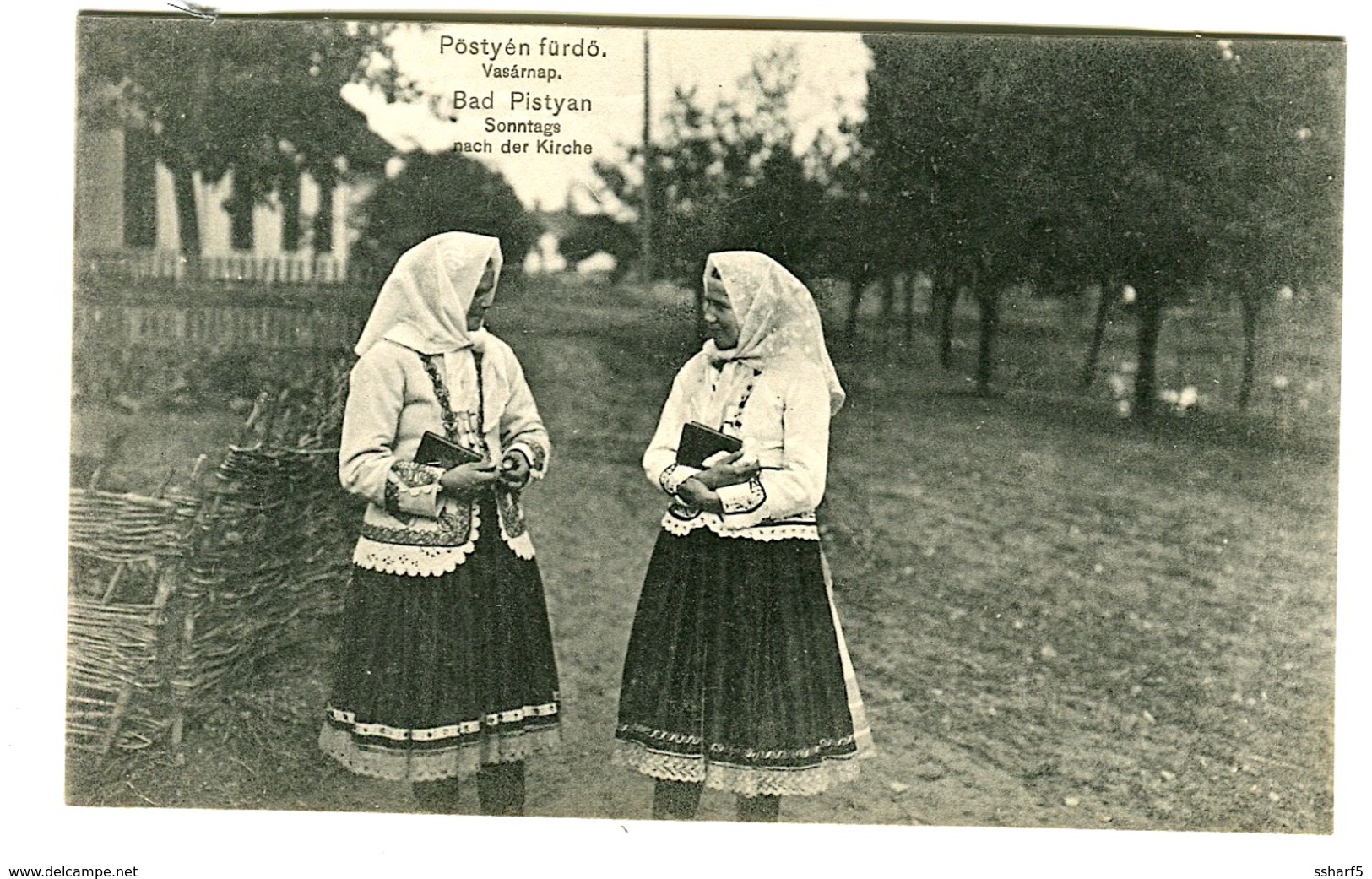 PÖSTYEN BAD PISTYAN Vasárnap BAD PISTYAN Sunday After Church Girls In Costumes C. 1908 - Hungría