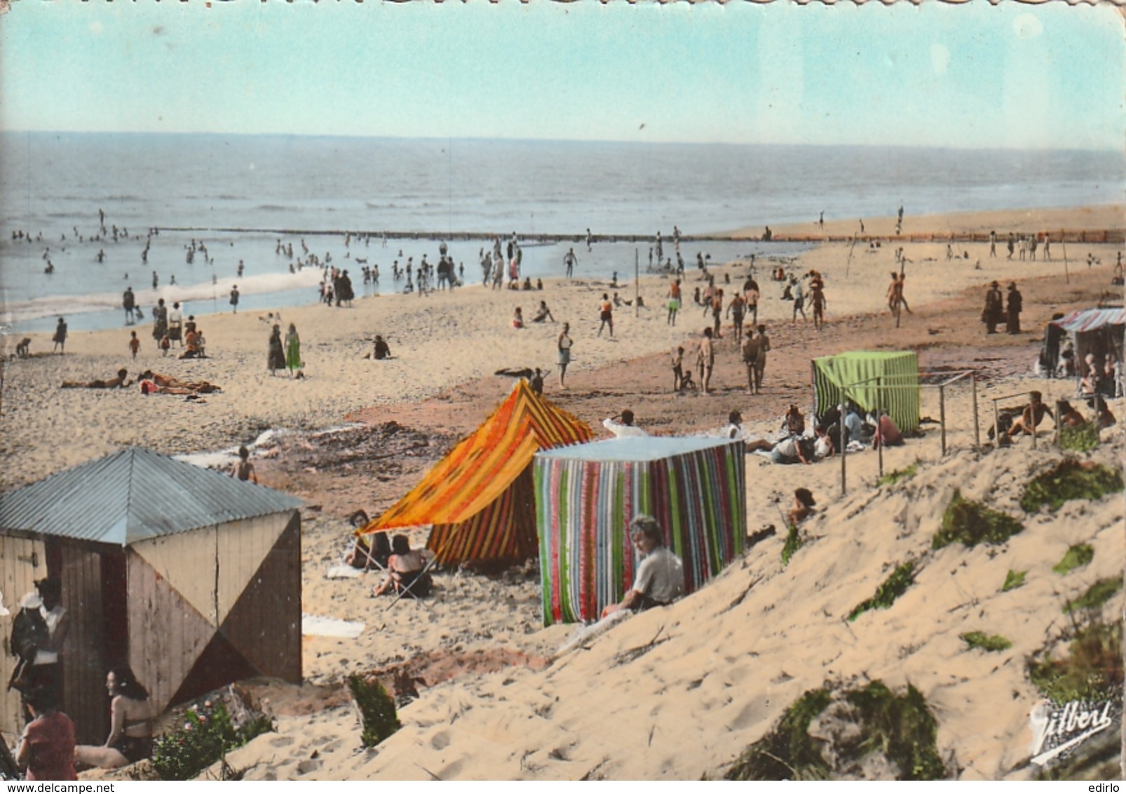 ***  33  ***  MONTALIVET  Les BAINS  La Plage - TTB Timbrée  1967 - Autres & Non Classés