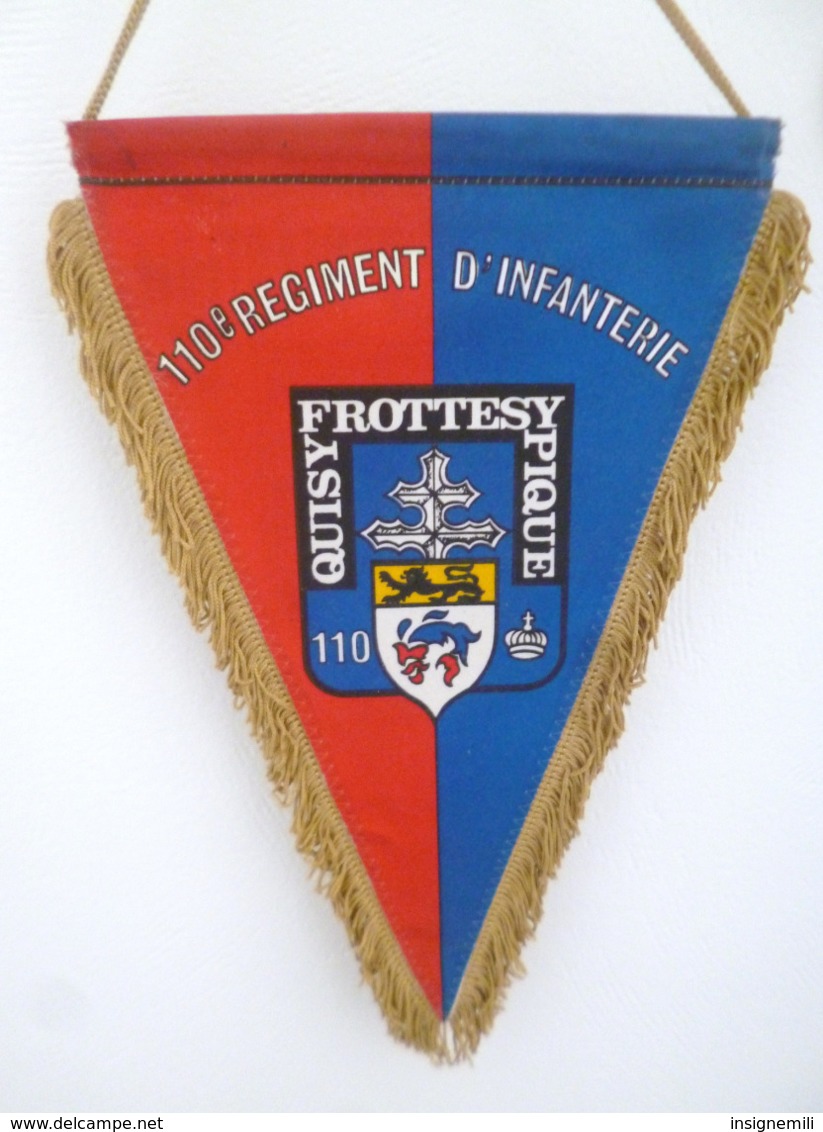 FANION 110° RI REGIMENT D' INFANTERIE DONAUESCHINGEN - Drapeaux