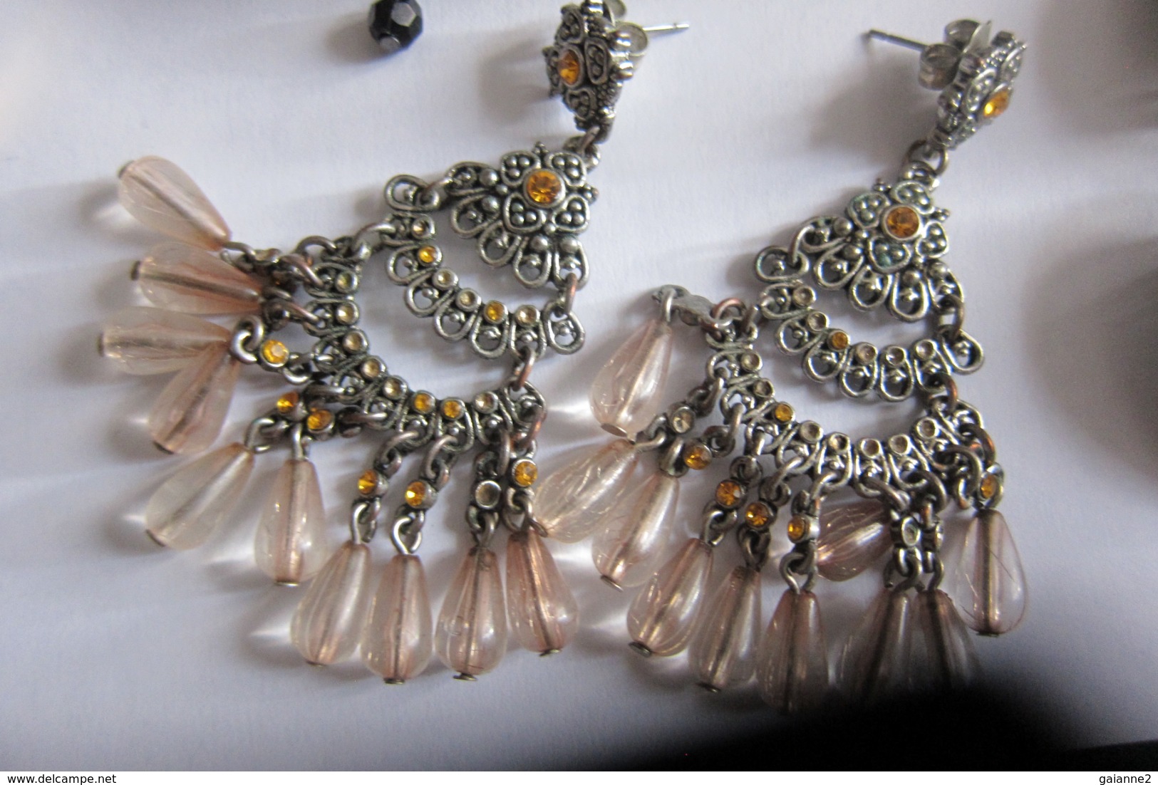 6 Paires Et 1 Collier - Boucles D'oreilles