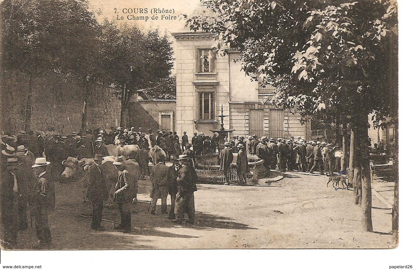 RHONE COURS LE CHAMP DE FOIRE ANIMEE ECRITE - Cours-la-Ville