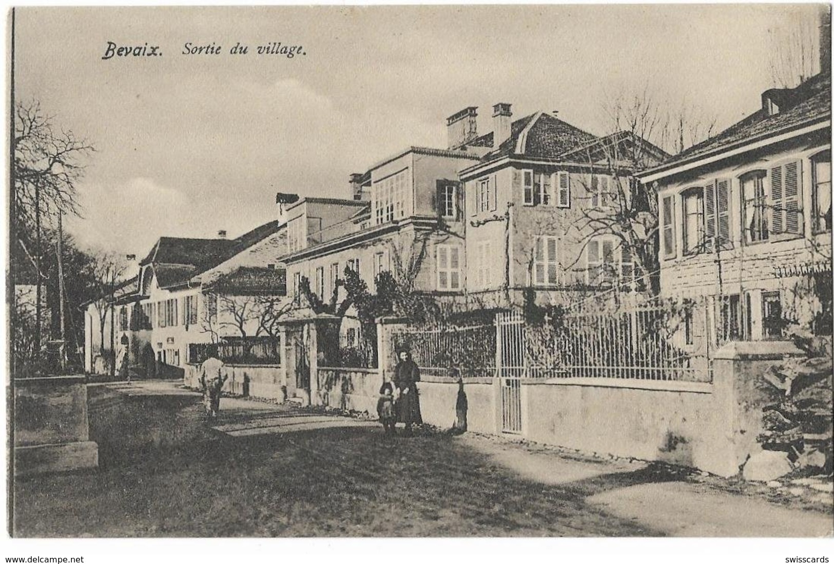 BEVAIX: Quartier, Sortie Du Village Animée ~1910 - Bevaix