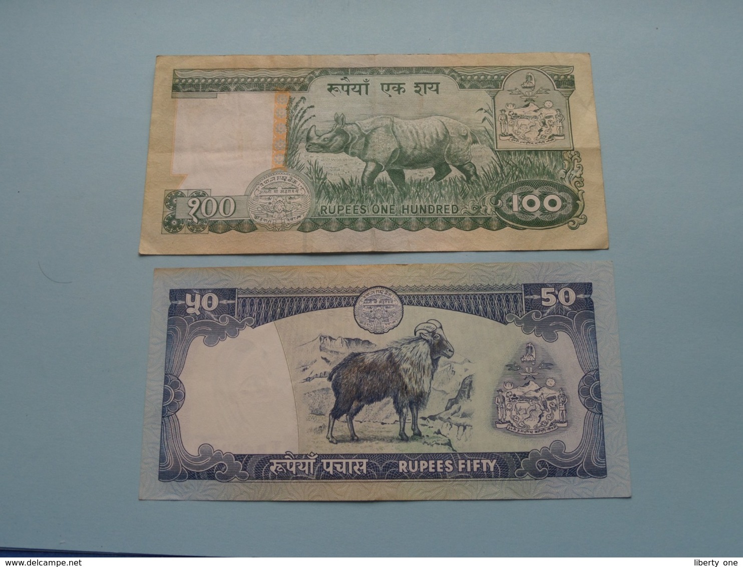 50 & 100 Rupees  ( Voir Photo Pour Détail Svp / For Grade, Please See Photo ) ! - Nepal