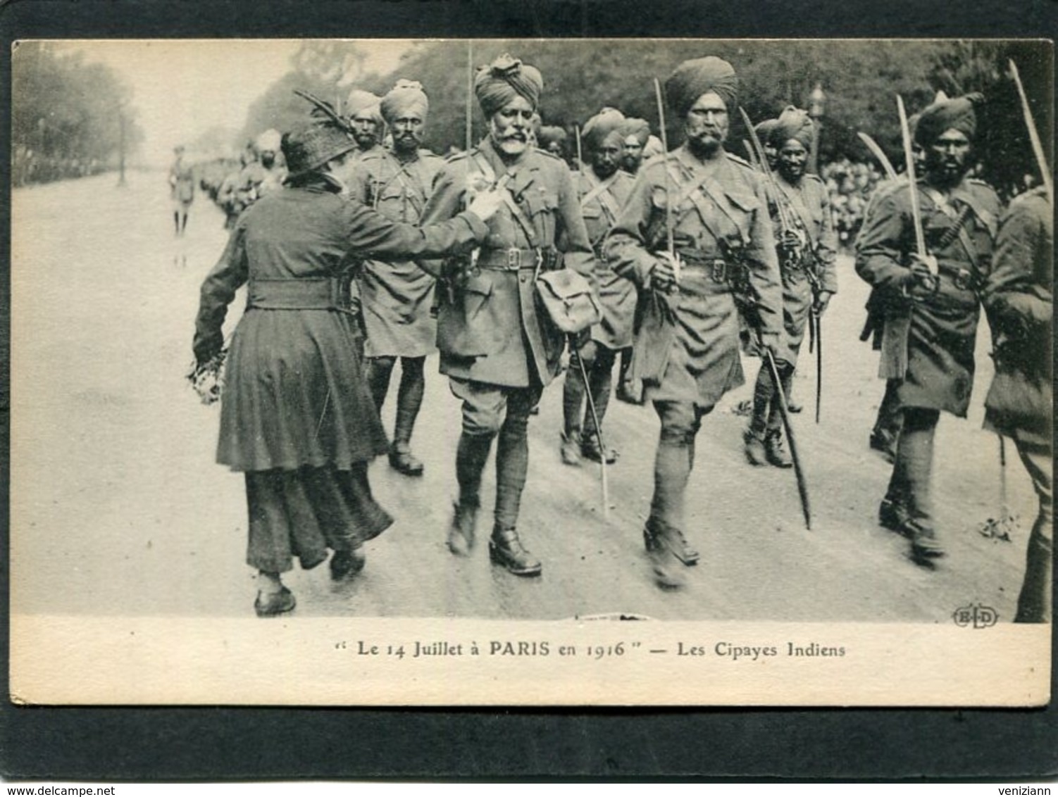 CPA - Le 14 Juillet à PARIS En 1916 - Les Cipayes Indiens, Très Animé - Guerre 1914-18