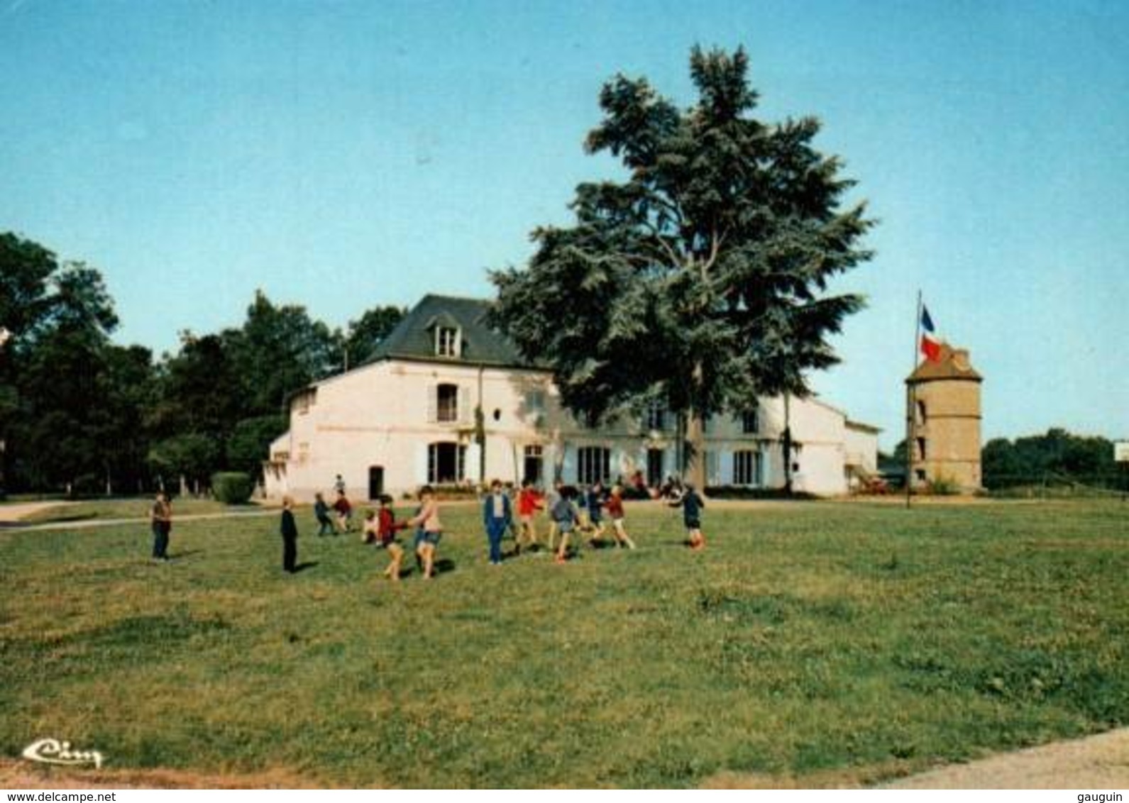 CPM - COURTENAY - CHATEAU De VAULXFINS - Colonie De Vacances De Maisons-Alfort ... - Courtenay