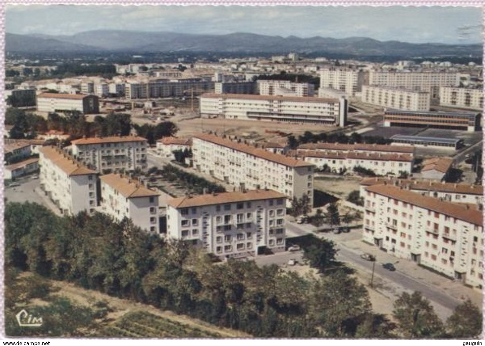 CPSM - PERPIGNAN - Vue Aérienne (cité Immeubles) - Edition Combier - Perpignan