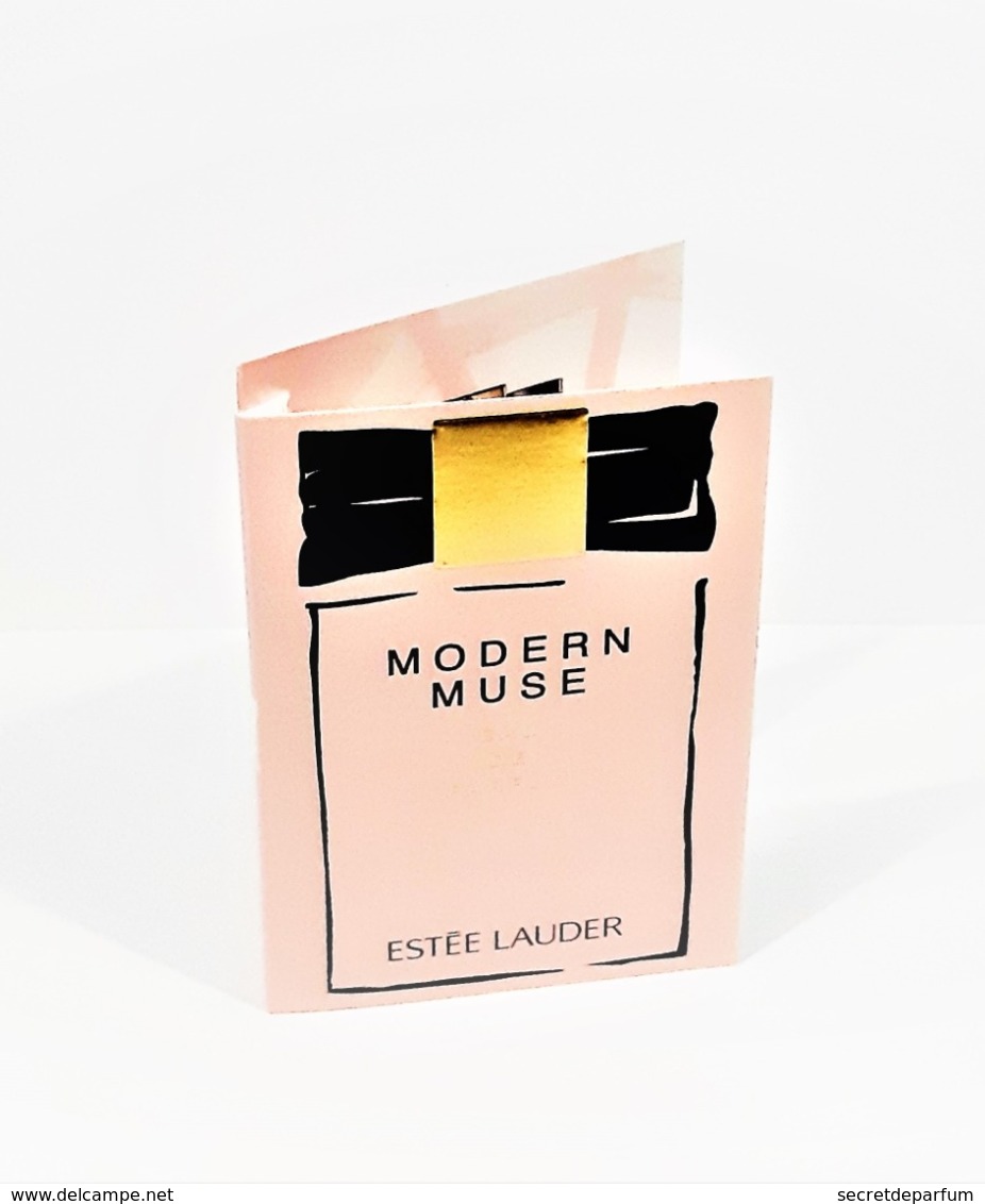 3 échantillons De Parfums Tubes Sur Cartes    MODERN MUSE De ESTEE LAUDER - Perfume Samples (testers)