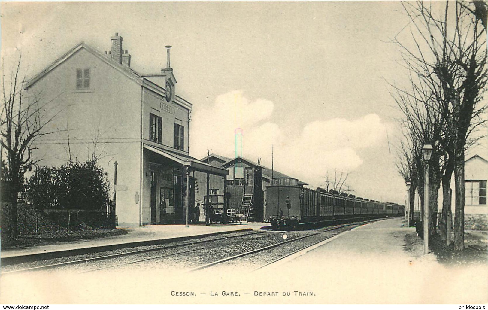 SEINE ET MARNE  CESSON  La Gare  DEPART DU TRAIN - Cesson