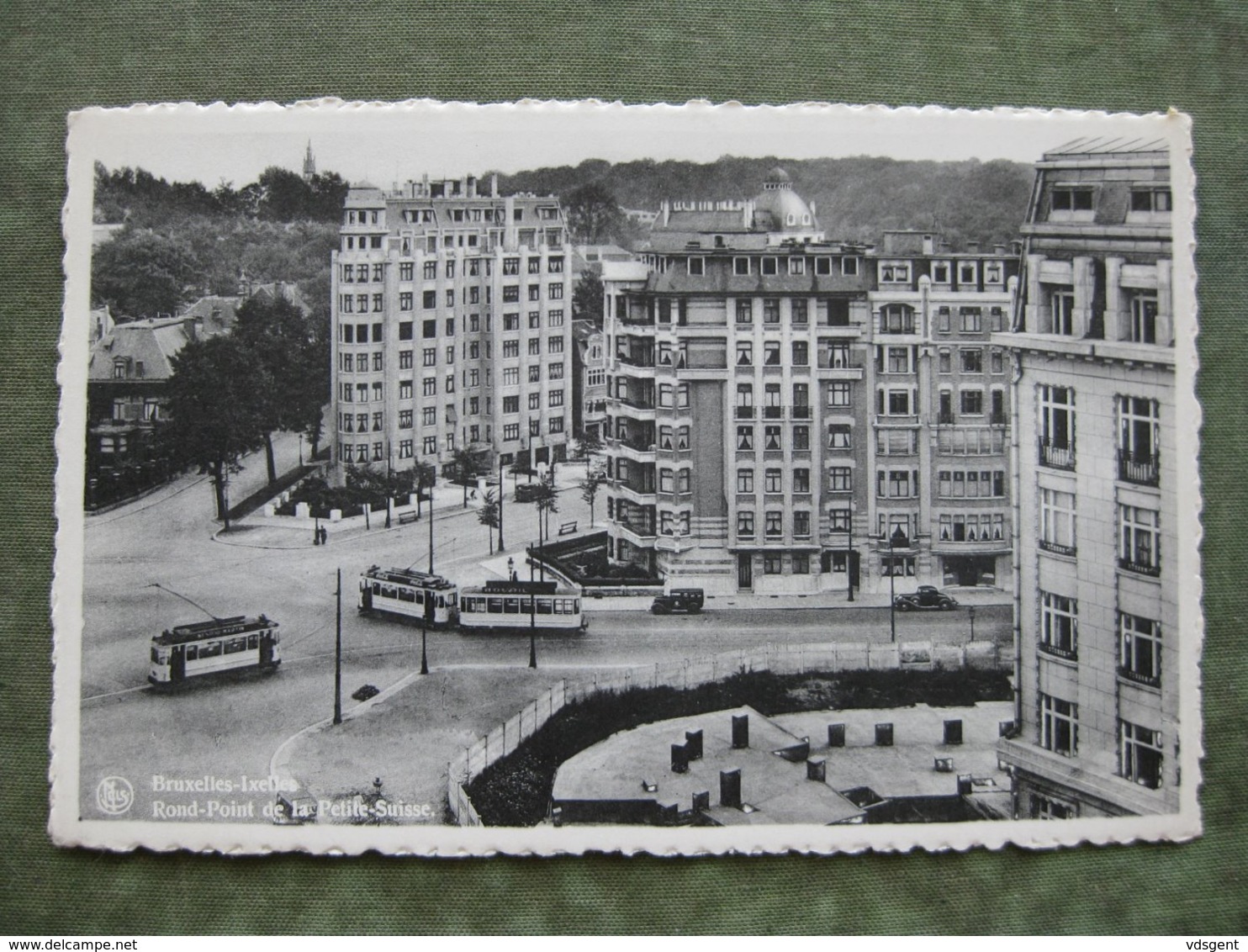 BRUXELLES IXELLES - ROND POINT DE LA PETITE SUISSE ( Tram ) - Sonstige & Ohne Zuordnung