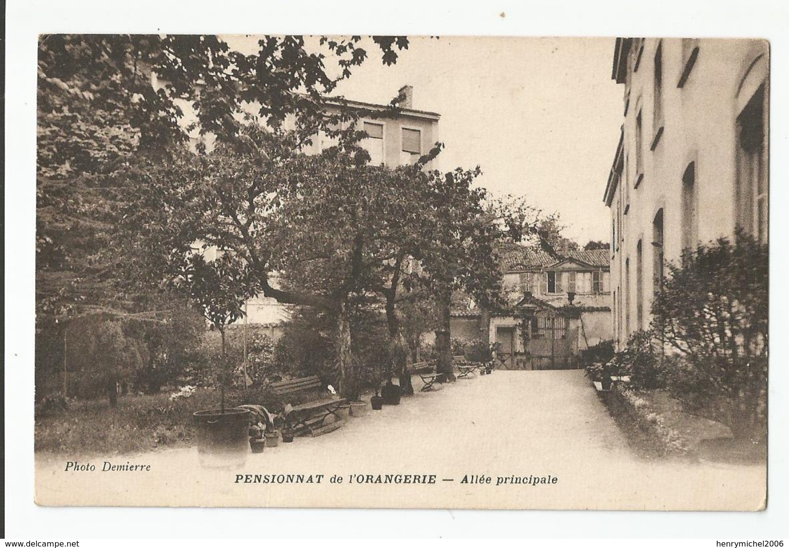 Cpa Pensionnat De L'orangerie Allée Principal , St Germain Au Mont D'or Ou Caluire Et Cuire Rhone 69 ? - A Identificar