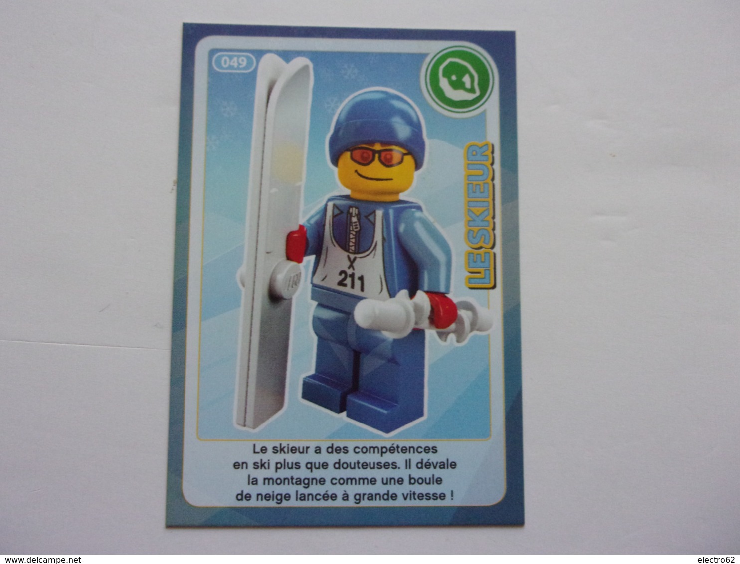 Carte LEGO AUCHAN CREE TON MONDE N°49 Skieur Esquiador Skifahrer Skier Ski - Autres & Non Classés