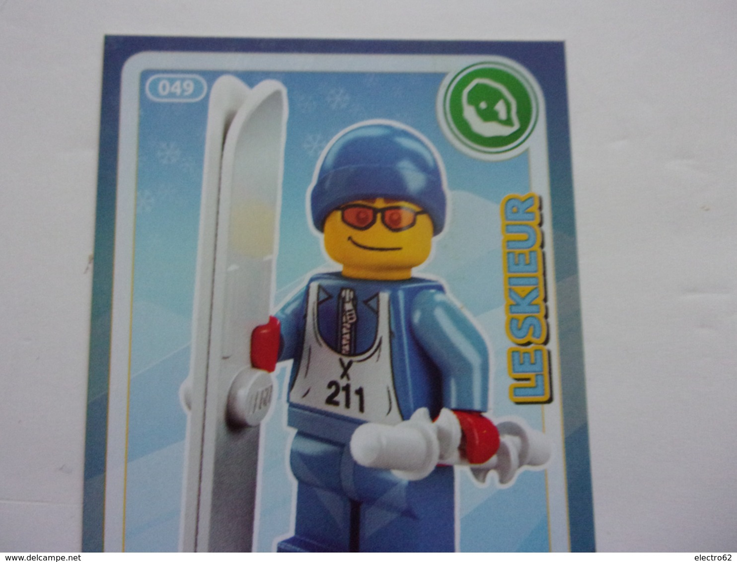 Carte LEGO AUCHAN CREE TON MONDE N°49 Skieur Esquiador Skifahrer Skier Ski - Autres & Non Classés