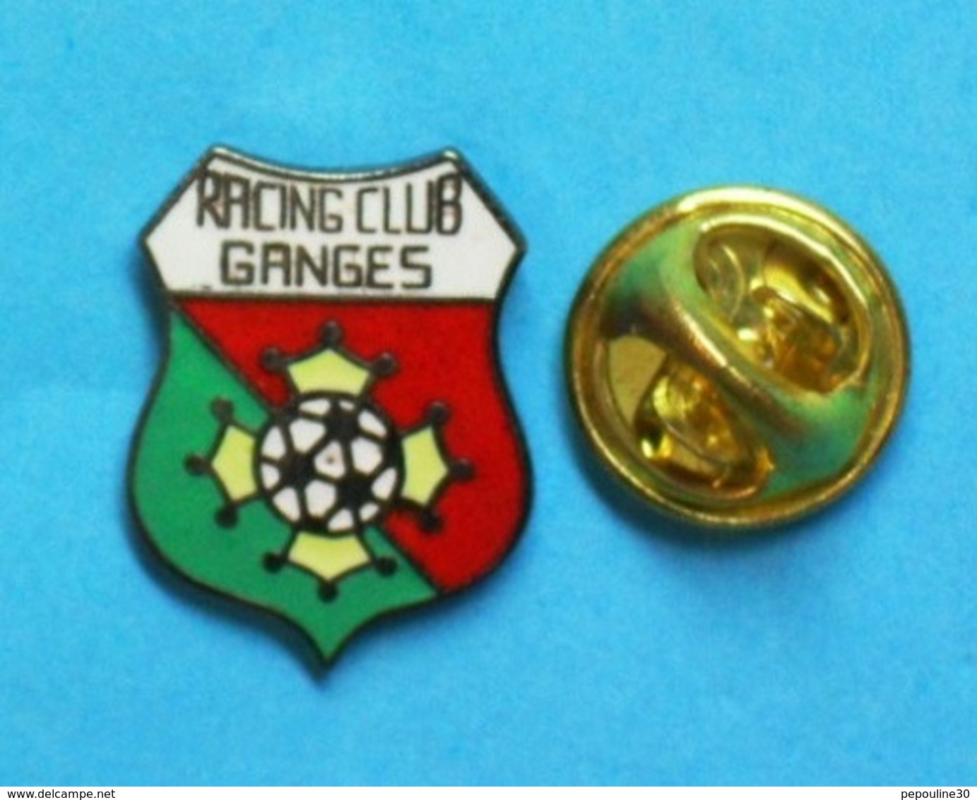 1 PIN'S  //   ** FOOTBALL / RACING CLUB / GANGES / OCCITANIE ** - Football