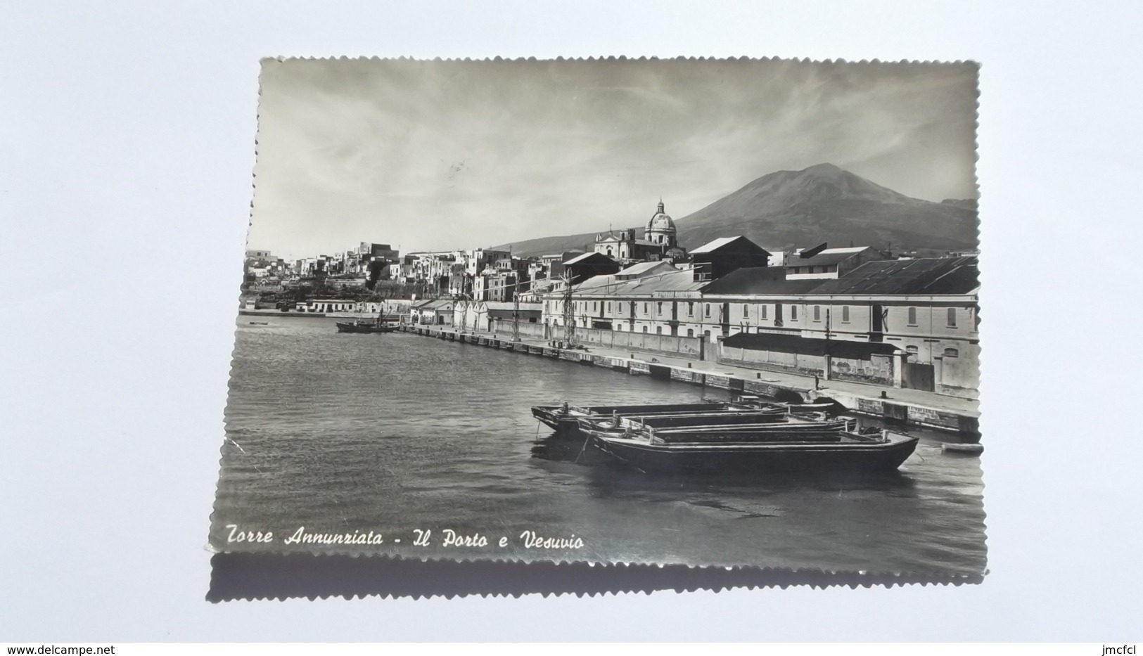 IL Porto E Vesuvio - Torre Annunziata