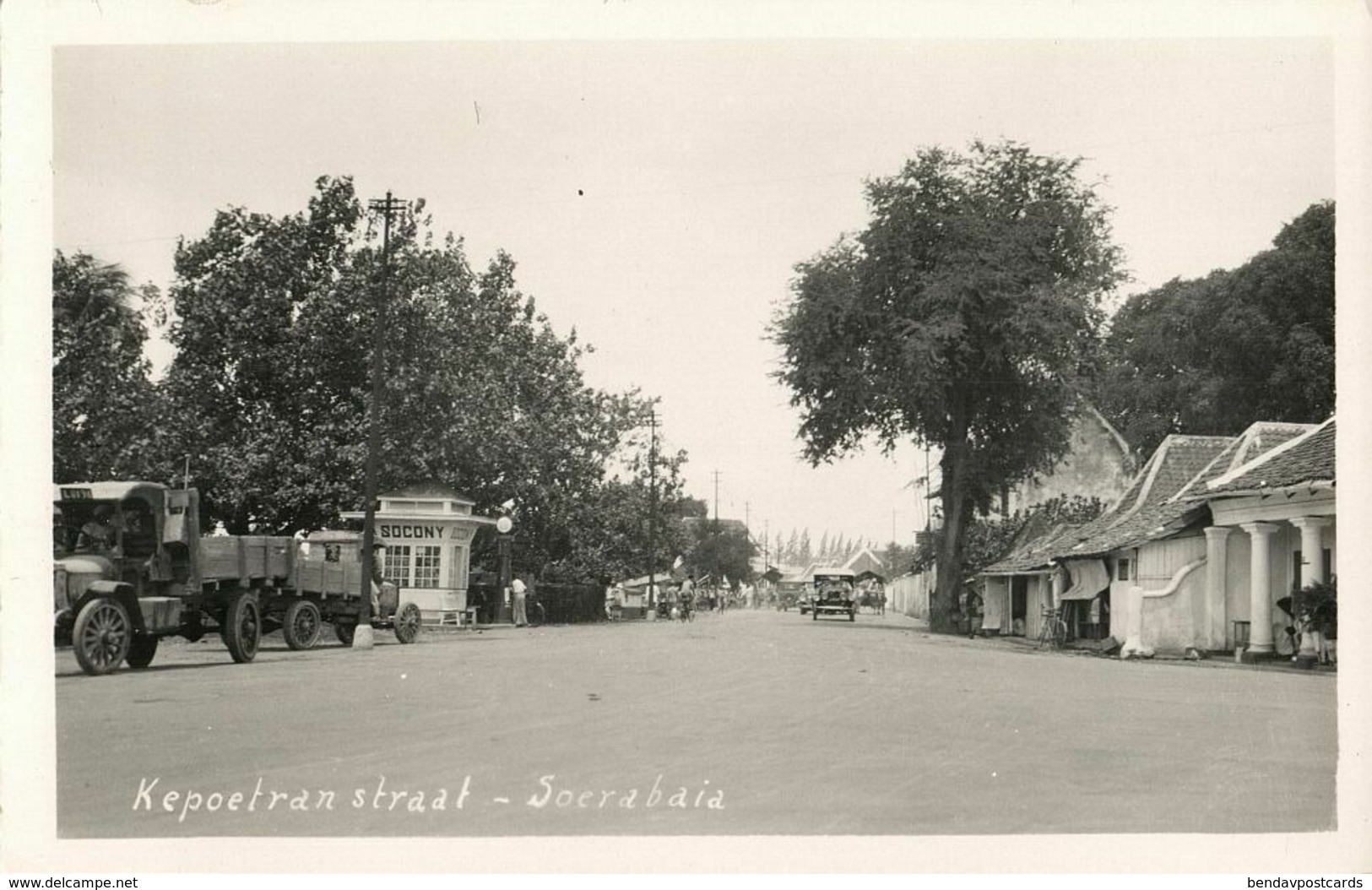 Indonesia, JAVA SOERABAIA, Kepoetran Straat, Socony Gas (1930s) RPPC Postcard - Indonesië