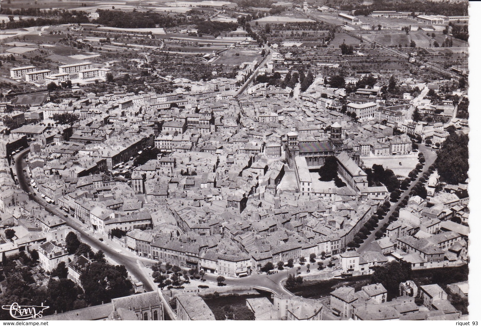 ISSOIRE - Vue Aérienne Générale Et Boulevard Circulaire - Issoire