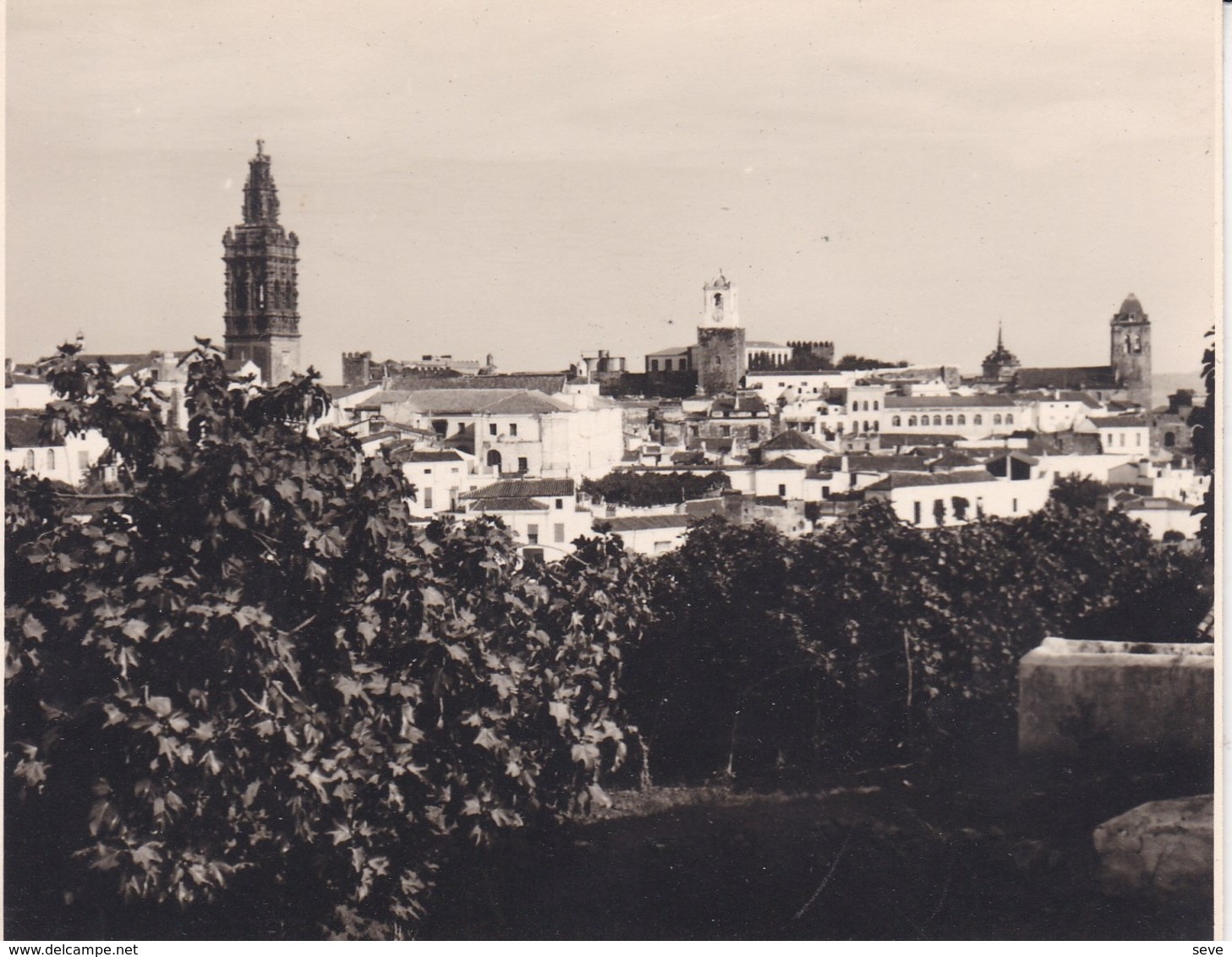 JEREZ DE LOS CABALLEROS 1963 Photo Amateur Format Environ 7,5 Cm X 5,5 Cm ESPAGNE - Lugares