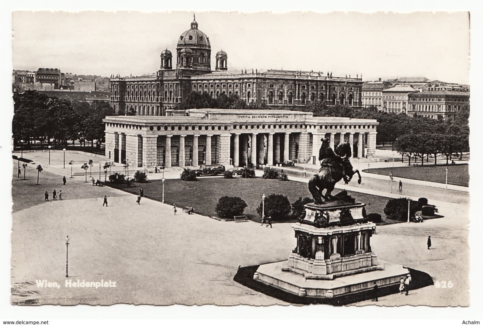 Wien - Heldenplatz Mit Prinz-Eugen Denkmal - Vienna Center