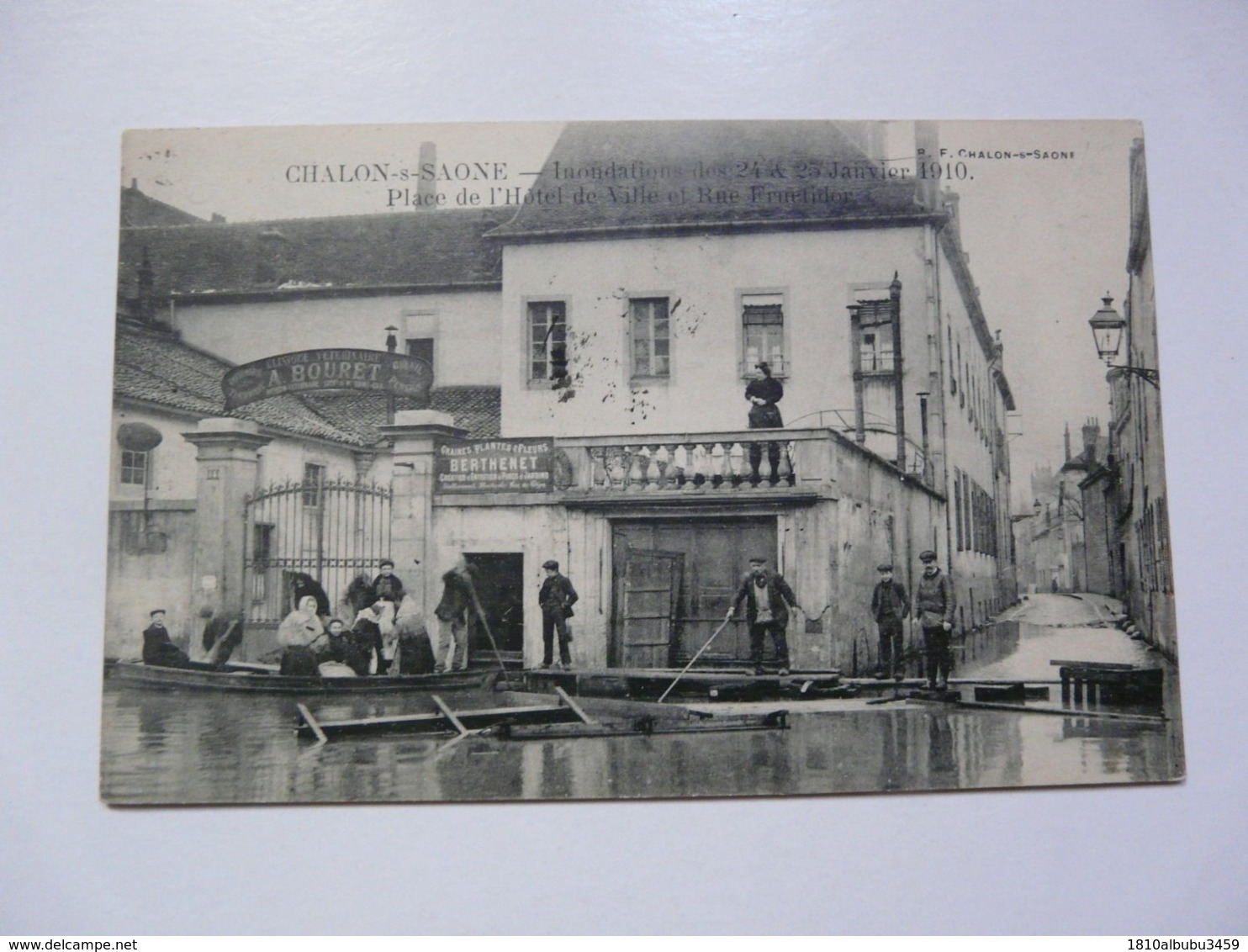 CPA 71 SAONE ET LOIRE - CHALON SUR SAONE : Inondations De 1910 - Place De L'Hôtel De Ville Et Rue Fructidor - Chalon Sur Saone