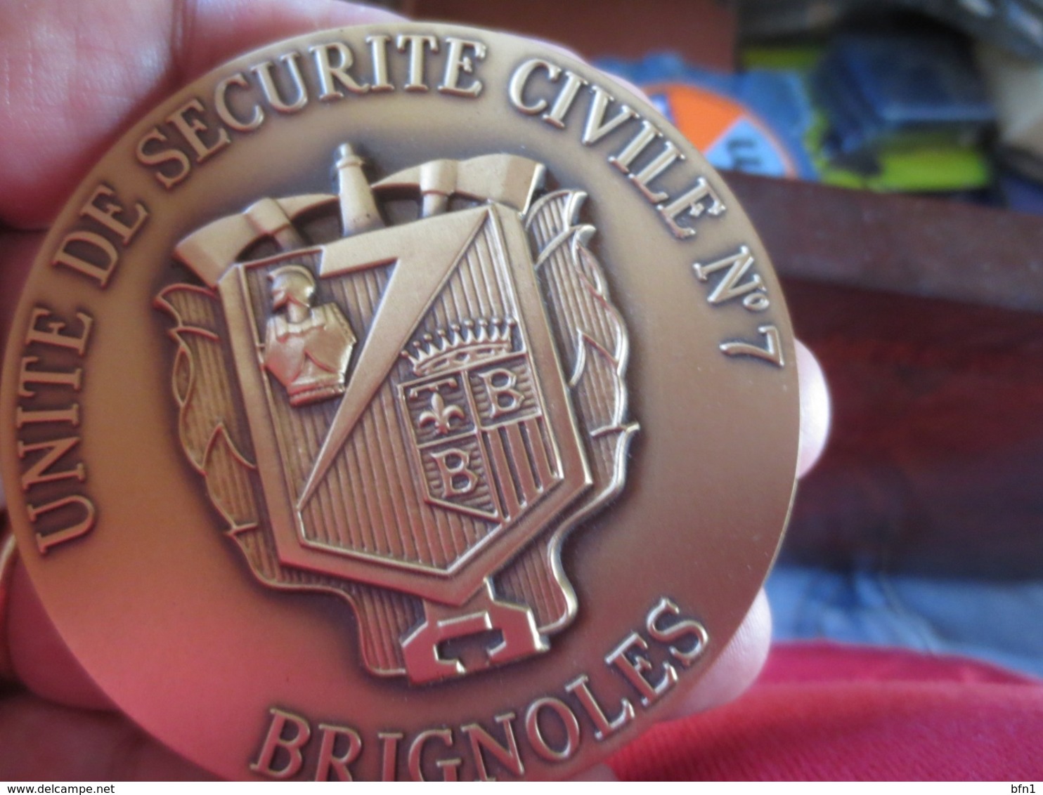 MEDAILLE DANS SON ECRIN - UNITE DE SECURITE CIVILE N°7- BRIGNOLES - Pompiers