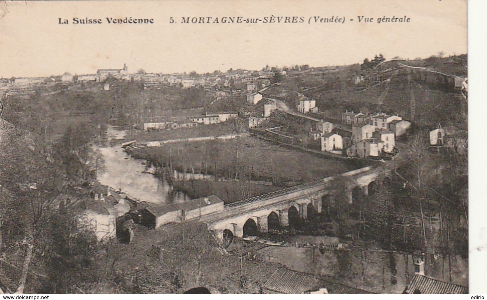 ** 85  ***  MORTAGNE SUR SEVRES Vue Générale - TTB  écrite - Mortagne Sur Sevre