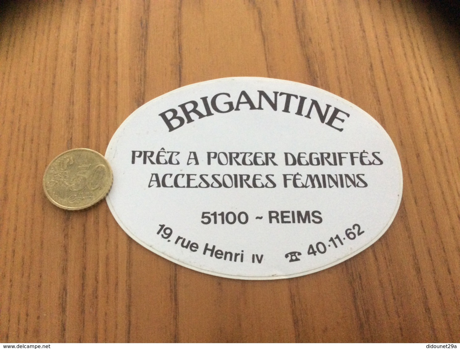 Ancien AUTOCOLLANT, Sticker «BRIGANTINE - REIMS (51)» (vêtements) - Adesivi