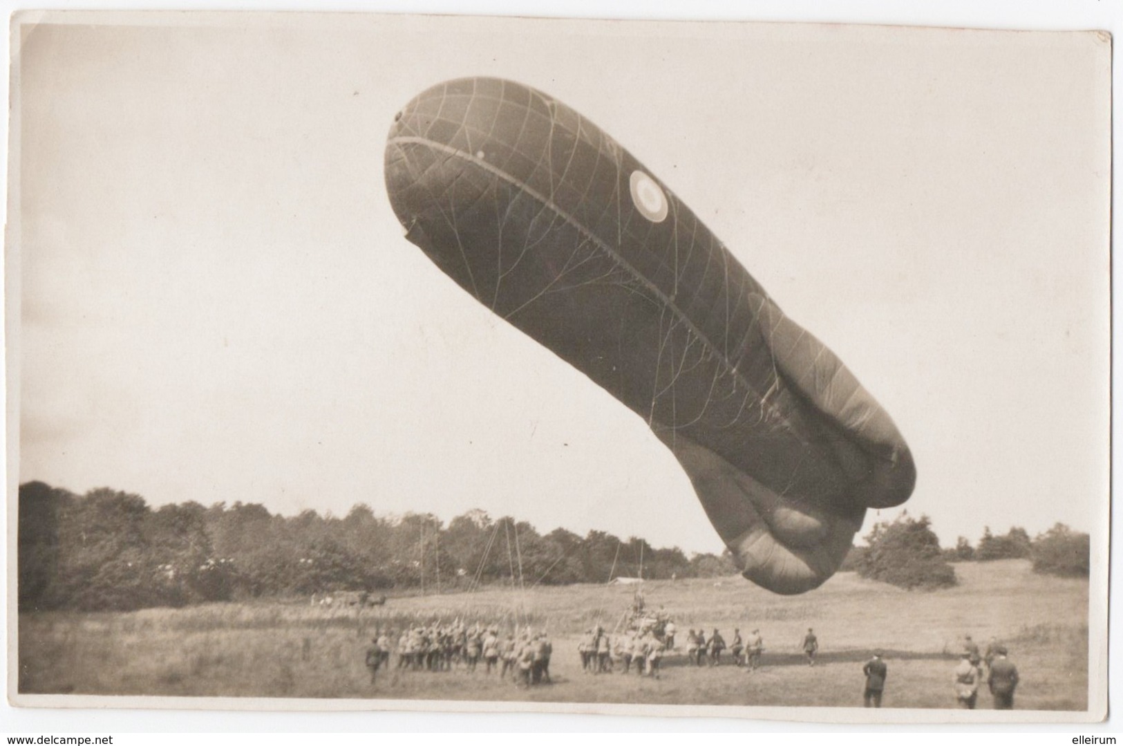 MILITARIA. PHOTO. DIRIGEABLE. MANOEUVRE. AEROSTIERS. A SITUER. - Autres & Non Classés