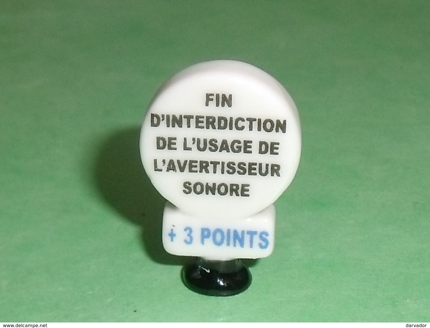 Fèves / Fève / Autres / Divers : Attention à Vos Points 2011 P 123 , Fin D'interdiction Sonore  T83 - Autres & Non Classés