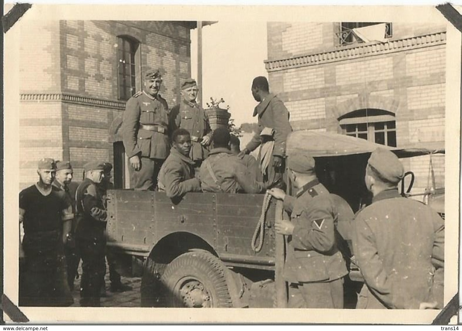 Orig Photo All WW2 : Prisonniers Coloniaux , Tirailleurs Africains . SANNOIS 95 (2 ) - 1939-45
