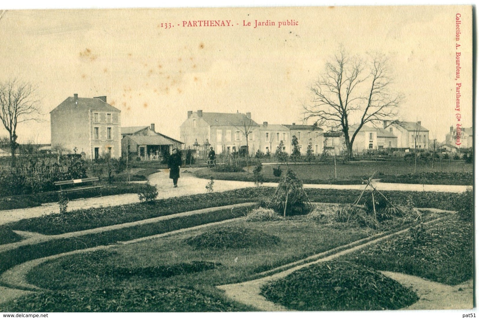 79 - Parthenay : Le Jardin Public - Parthenay