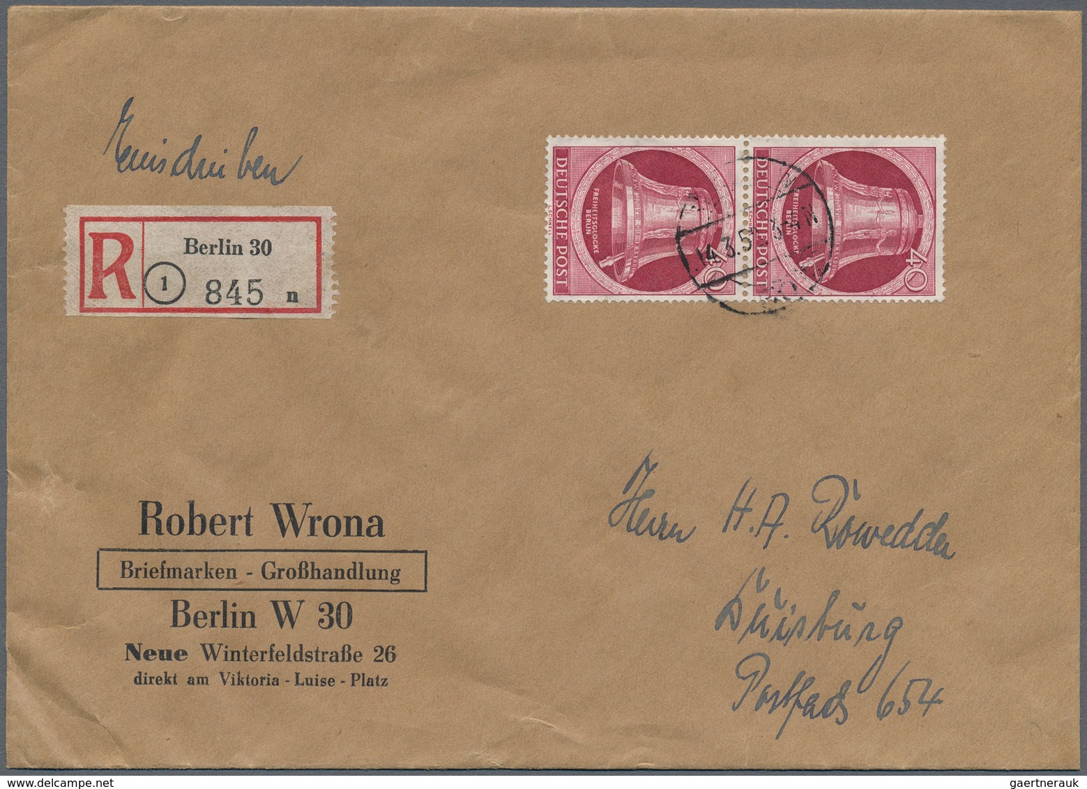 Berlin: 1952, 40 Pfg. Glocke Rechts, Senkrechtes Paar Als Portogerechte Mehrfachfrankatur Auf R-Brie - Storia Postale