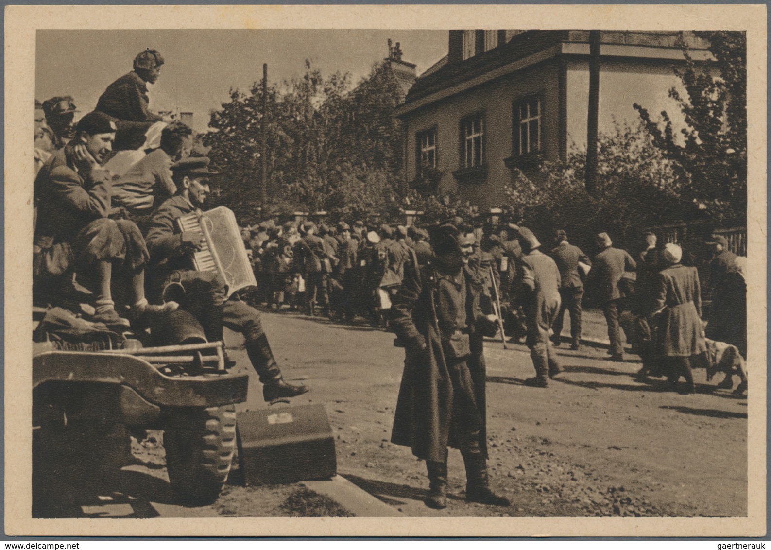 Ansichtskarten: Politik / Politics: TSCHECHOSLOWAKEI, 1945 Befreiung, 29 Verschiedene Historische An - Figuren