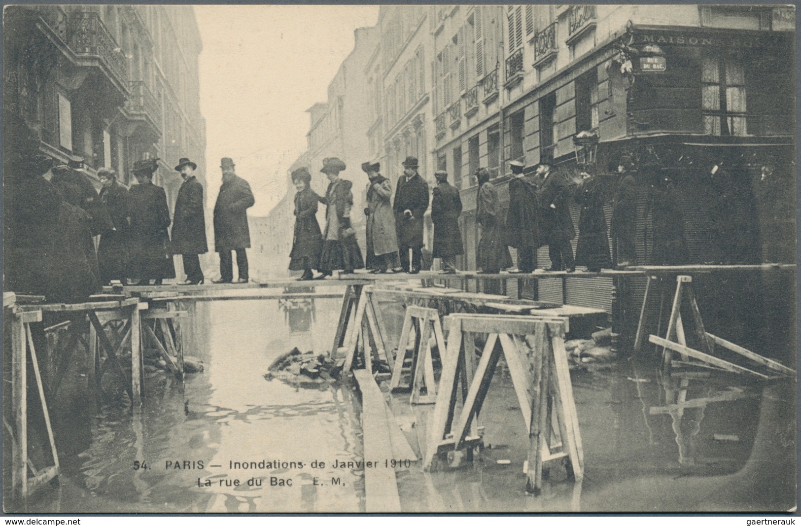 Ansichtskarten: Alle Welt: FRANKREICH, PARIS 1910 Hochwasser, 125 Historische Lichtdrucke Und Fotoka - Non Classificati
