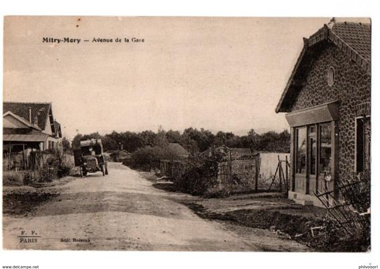 MITRY MORY AVENUE DE LA GARE AUTOMOBILE ANIMEE - Mitry Mory